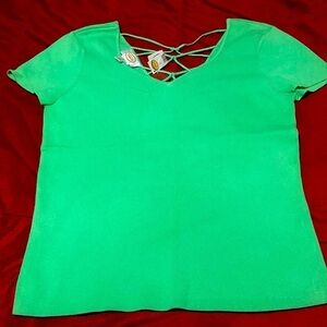 Talbots V neck top with lattice v back size M